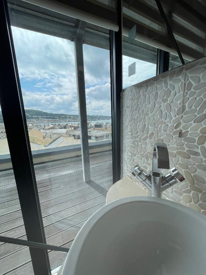 Riviera Apartments: Stylish Penthouses With Panoramic Coastal Views Apartment Teignmouth