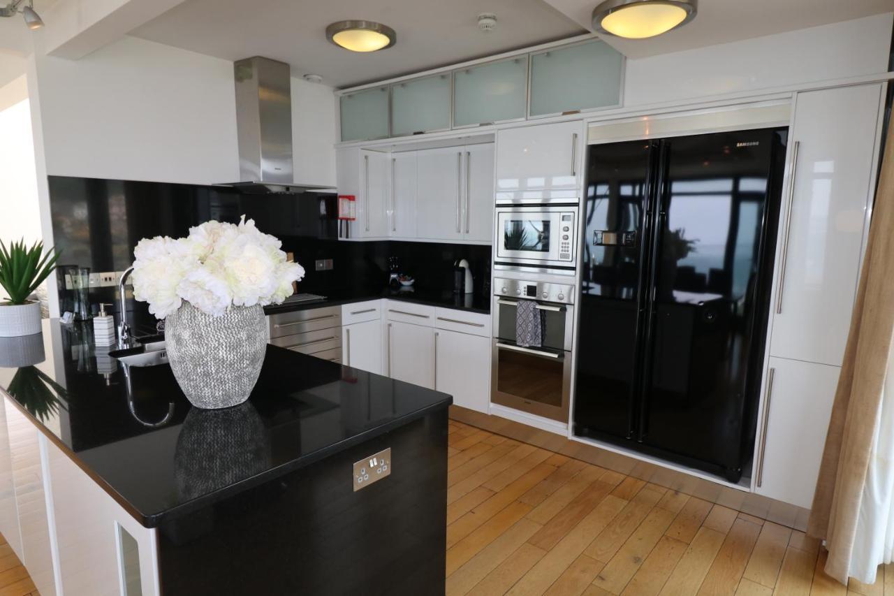 Apartment Riviera Apartments: Stylish Penthouses With Panoramic Coastal Views